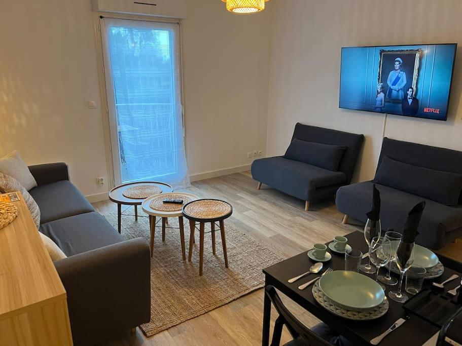 Studio Confortable Aux Portes De Bordeaux Et Medoc Ludon-Medoc Bagian luar foto